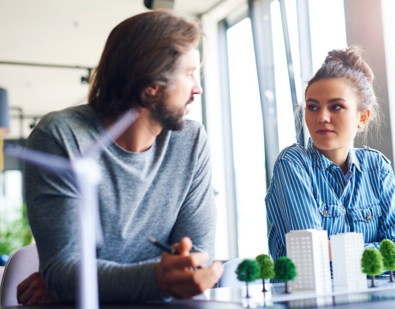 Who controls strata litigation